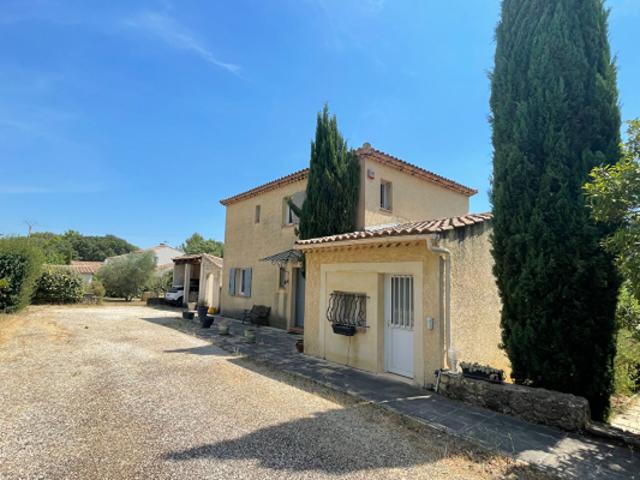 Maison 5 pièces à vendre à Rognes Rare sur le marché