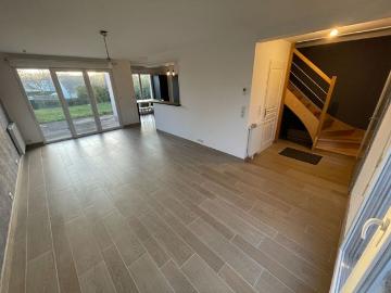 Maison à louer à Côte-dOr Bourgogne - Jardin