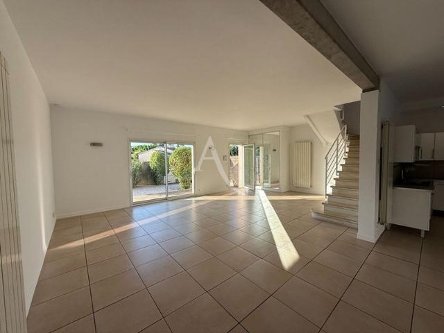 Maison 5 pièces à louer