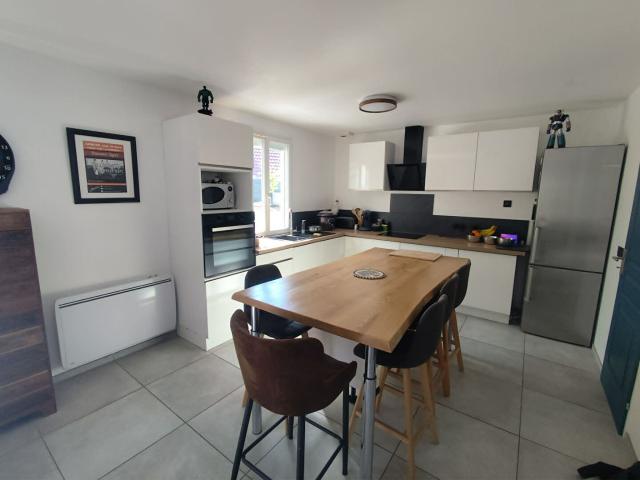 Maison 5 pièces Arques 86.00m² 930€ à louer