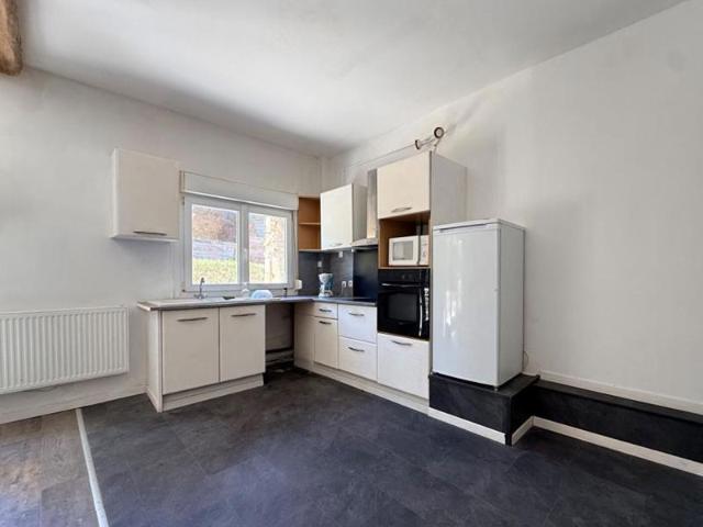 Maison 5 pièces avec dépendances