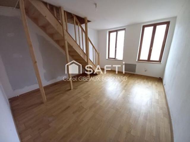 Maison 5 pièces avec garage et terrain