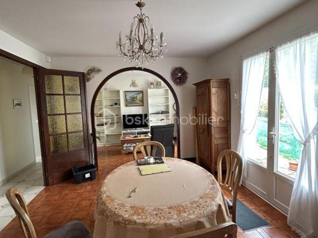 Maison 5 pièces avec jardin et garage à Souppes sur Loing