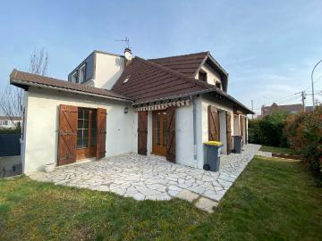 Rue Henri Cahn, Coeuilly, Val-de-Marne, Île-de-France