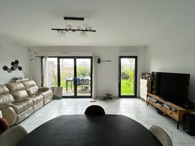 Maison 5 pièces Bussy Saint Georges 98.10m² 1662€ à louer