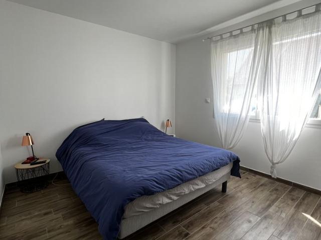 Maison 5 pièces de 115m2 avec jardin à MONTBAZON 1201 €