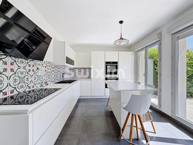 Maison 5 pièces de 136m2 construite en 2018