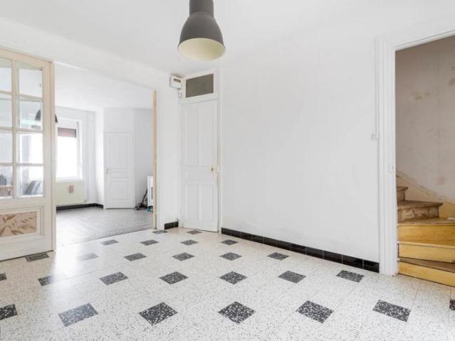 Maison 5 pièces de 84 m² avec jardin à Pérenchies
