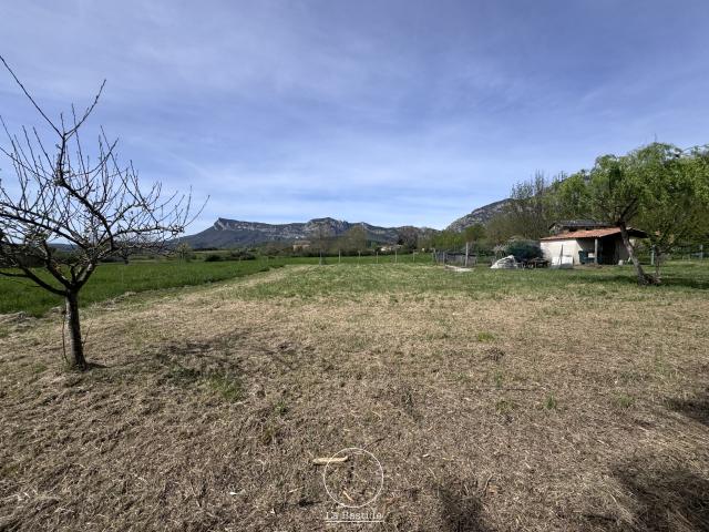 Maison 5 pièces d'environ 137 m2 avec dépendances à Francillon sur Roubion