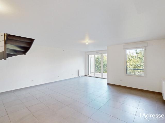 Maison 5 pièces Louveciennes 116.09m² 2495€ à louer