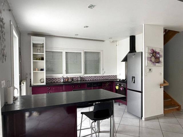 Maison 5 pièces meublée 103,81m² Vénissieux