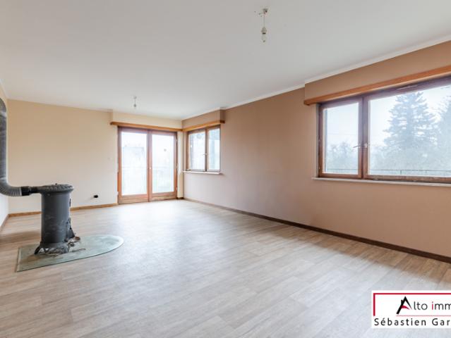 Maison de Plain Pied de 128 m2 Incroyable Potentiel d'Évol