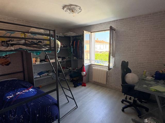Maison 5 pièces Tonnay Charente 104.71m² 950€ à louer l'Adresse
