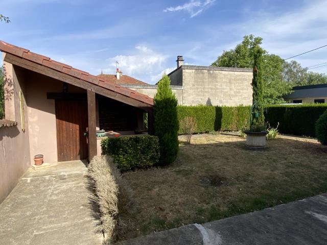 MAISON 5 PIECES TERRAIN DE 785 M2