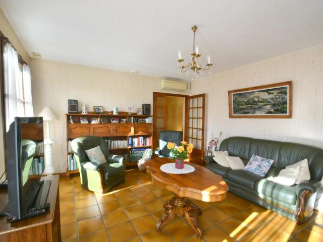 Maison spacieuse avec appartement près de Foulayronnes