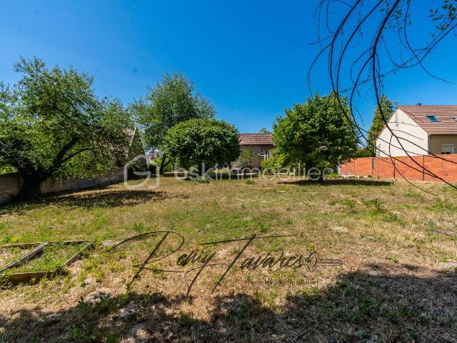 Maison 60 m2, potentiel 120 m2, Terrain Constructible 1500 m2