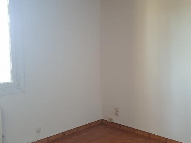 Maison, 66 m² 3 pièces, en location à Saint Martin De Londres 792 € par mois