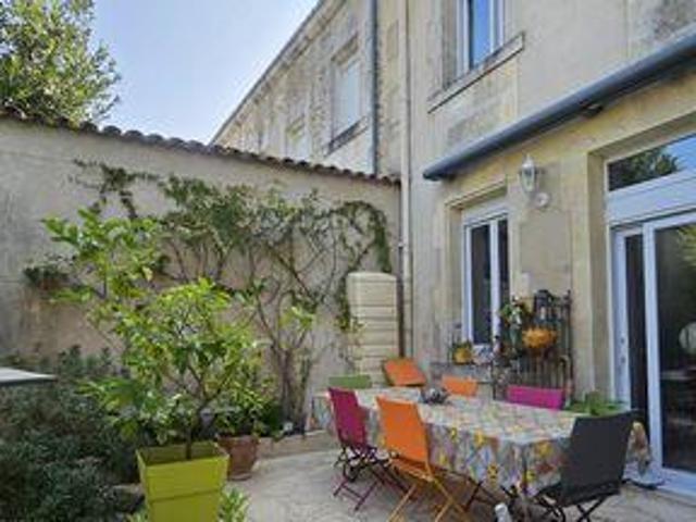 Maison 6 chambres, Cognac Nouvelle 16100 DS100397563
