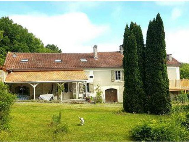 Maison 6 chambres, Grand Brassac Dordogne 24350 ES91127755