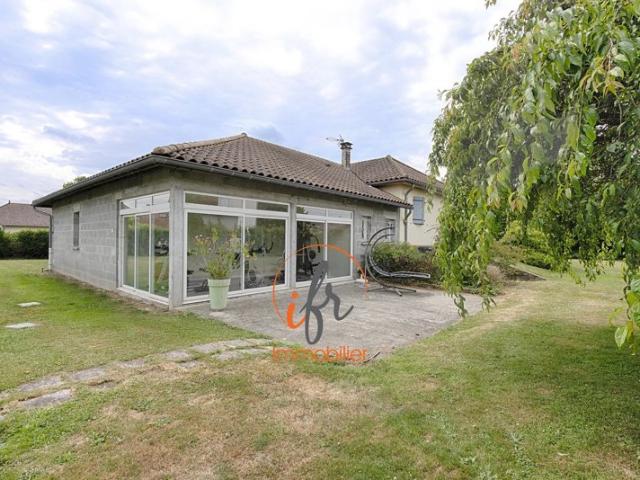 MAISON 6 CHAMBRES IDEALEMENT SITUEE