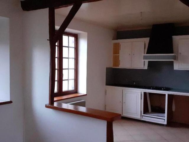 Maison 6 pièce s 151.2 m2