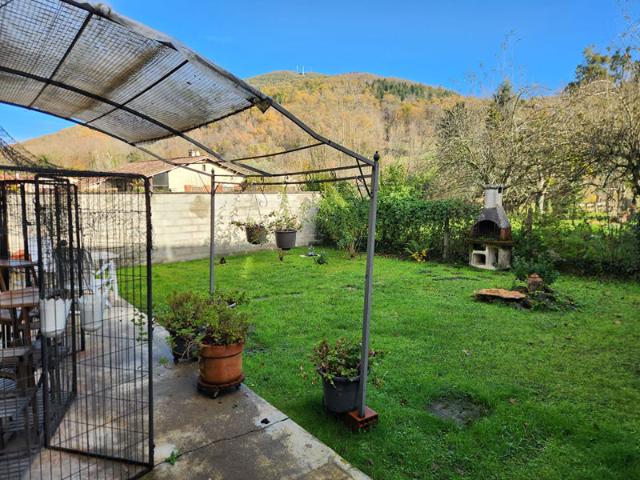 Maison 6 pièce s 162 m2 en vallée d'Arbas et son jardin de 140m²