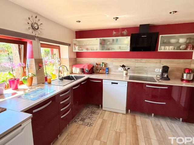 Maison 6 pièce s 123 m2
