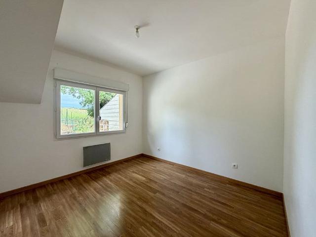 MAISON 6 PIÈCE S 135.63 M2 SURY