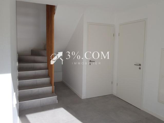Maison 6 pièce s 4 chambre s 145 m²