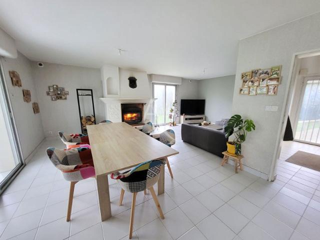 Maison 6 pièce s