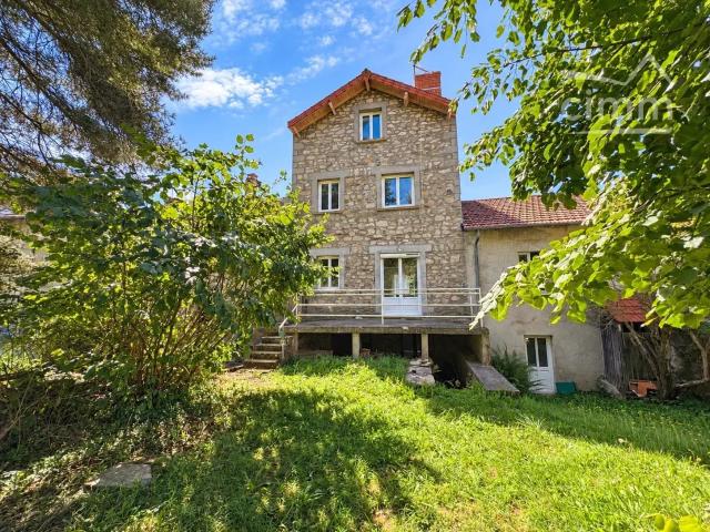 Maison 6 pièces 104 m²