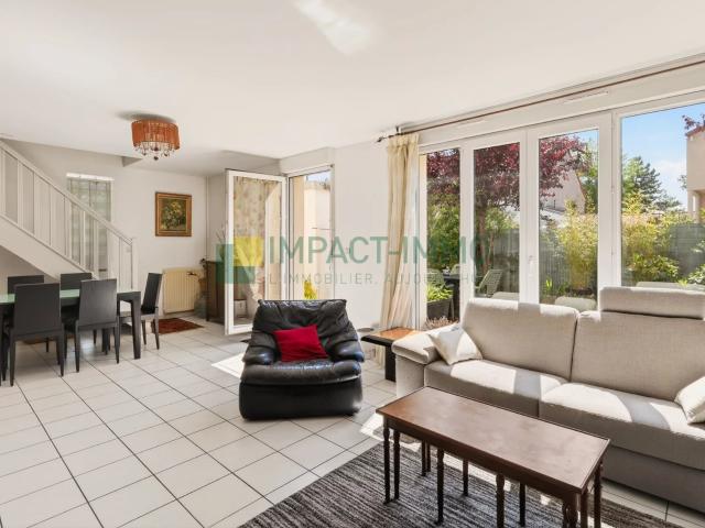 Maison 6 pièces 104 m²