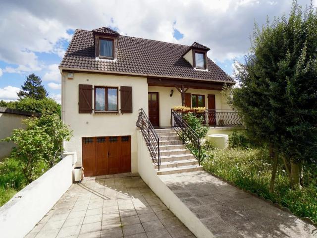 Maison 6 pièces 105 m²