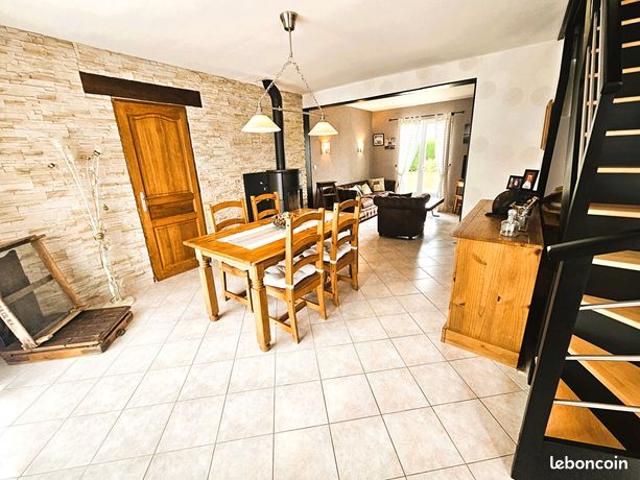 Maison 6 pièces 105 m²