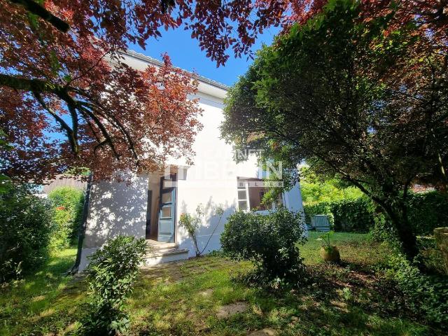 Maison 6 pièces 105 m²
