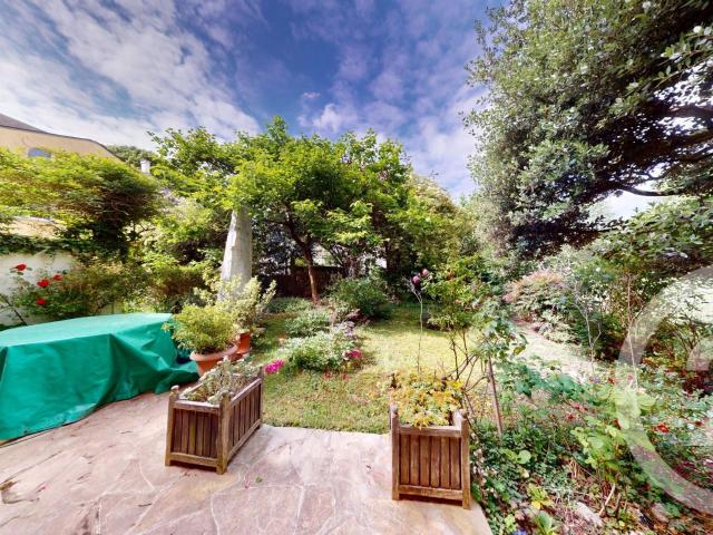 Maison 6 pièces 106 m²