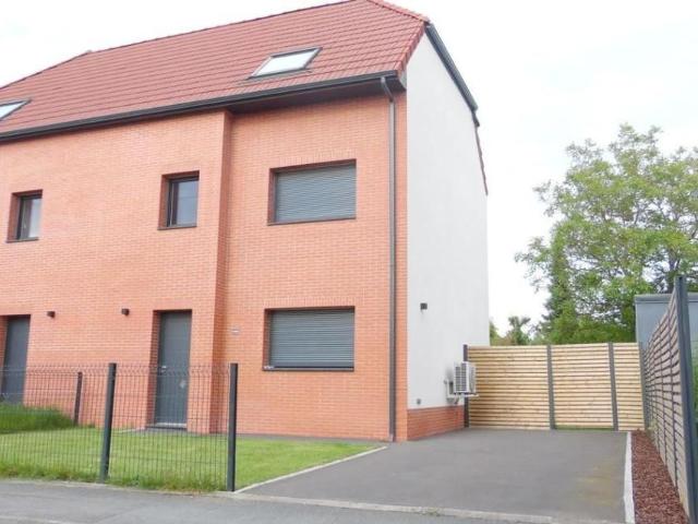 Maison 6 pièces, 106 m² à louer à Wasquehal 59290
