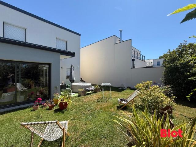 Maison 6 pièces 107 m²
