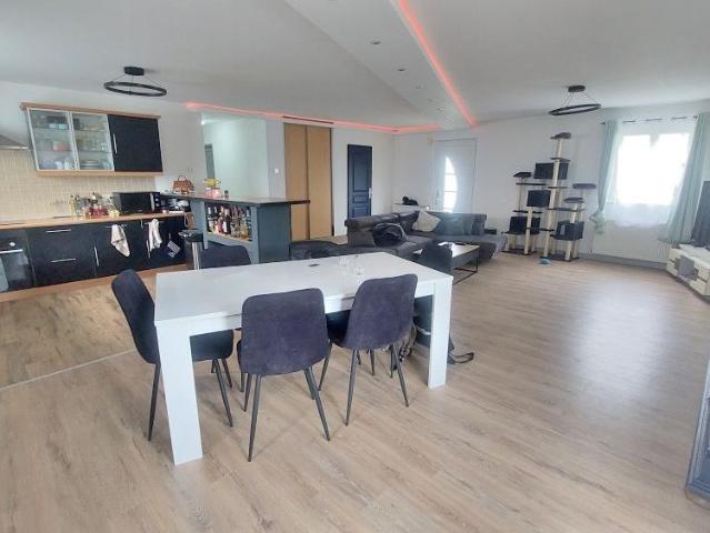 Maison 6 pièces 107 m²