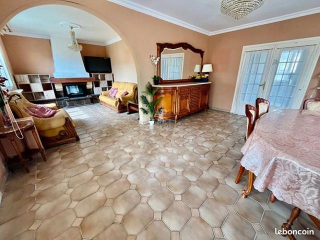 Maison 6 pièces 109 m²