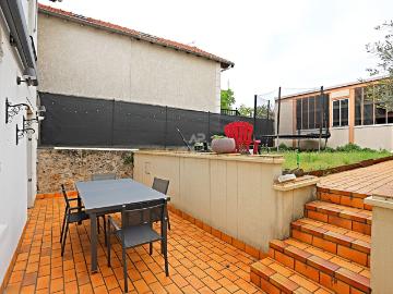 Nanterre, Île-de-France - Jardin, Cuisine équipée