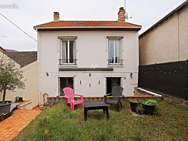 Maison 6 pièces 109 m²