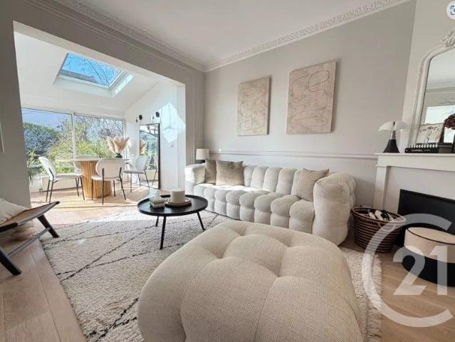 Maison 6 pièces 100 m²