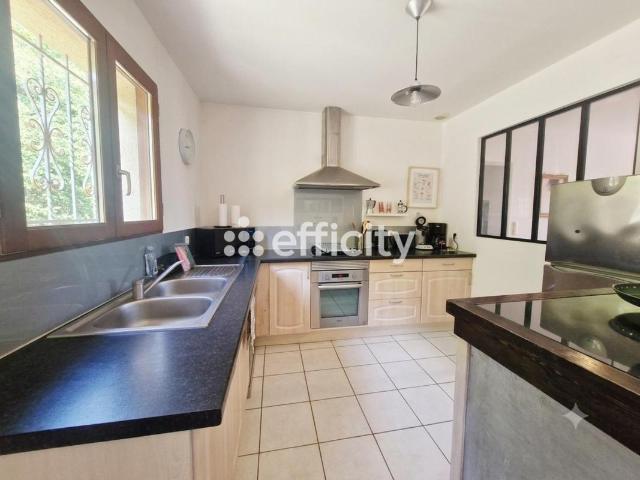 Maison 6 pièces 100 m²