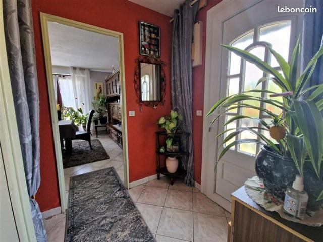 Maison 6 pièces 100 m²