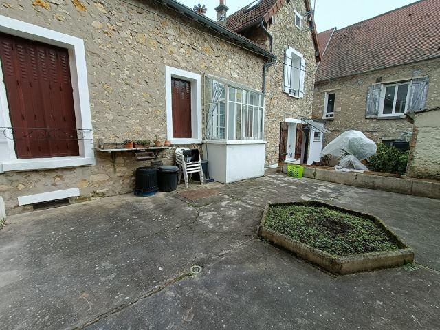 Maison 6 pièces 100 m²