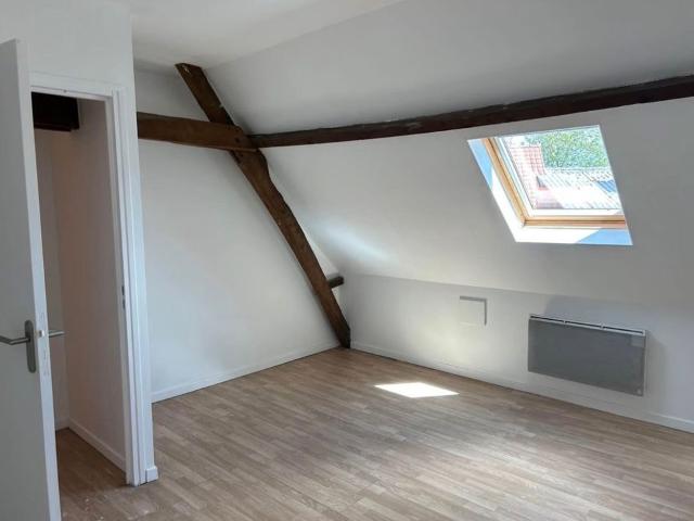 Maison 6 pièces, 100 m² à louer à Bours 62550