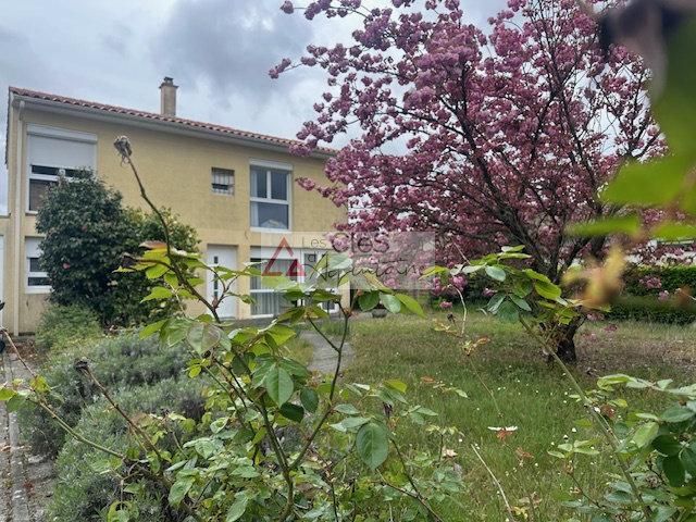 Maison 6 pièces 101 m²