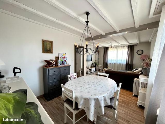 Maison 6 pièces 101 m²