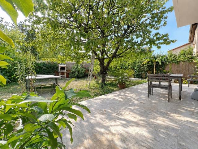Maison 6 pièces 101 m²